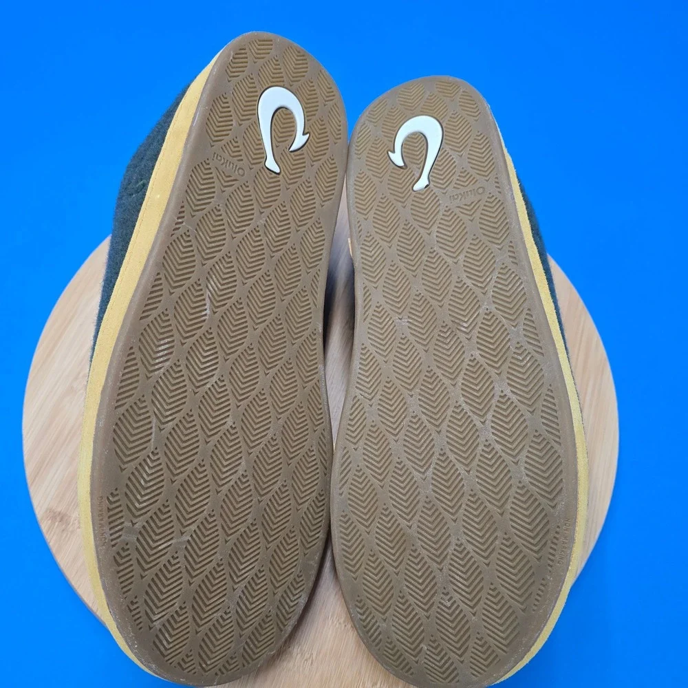 OluKai Men's Hanani Hulu Wool Felt Lined Mules Slippers Size 12 Green Yellow New